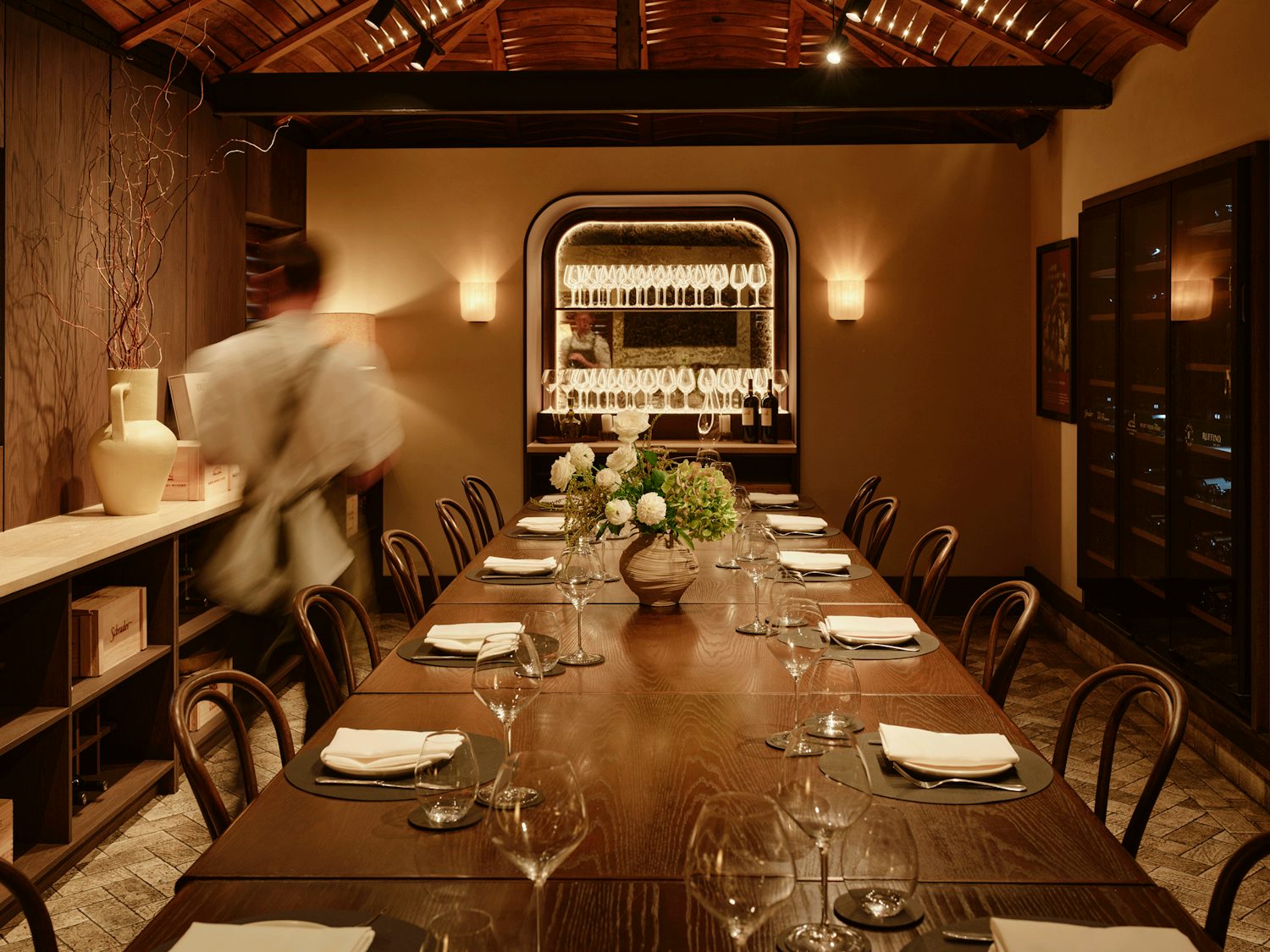 3500 PX JPEG NSP PRIVATEDINING 0120717