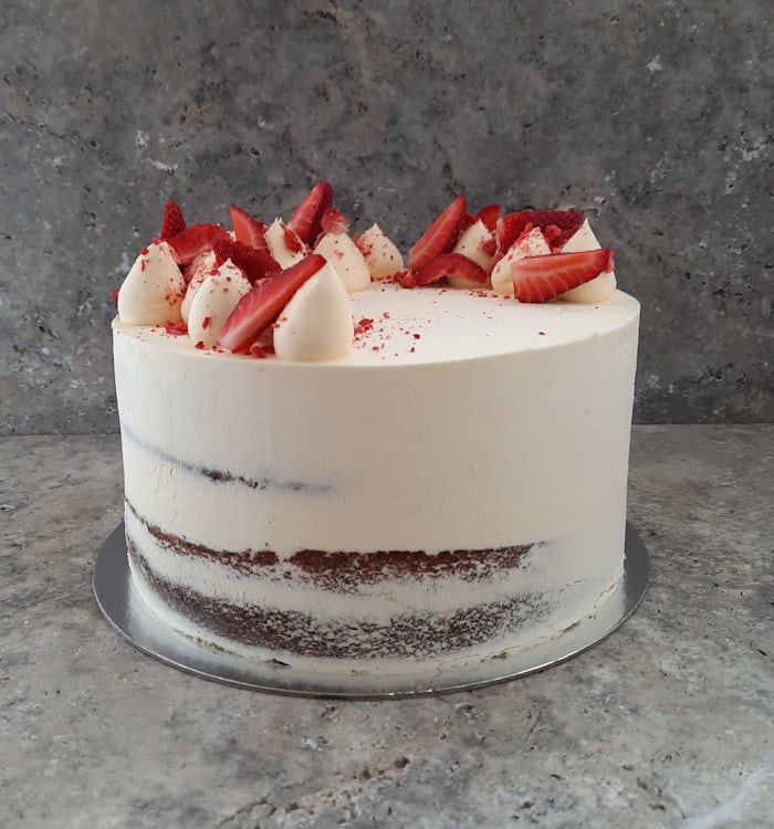 Vanilla Strawberry Cake 6